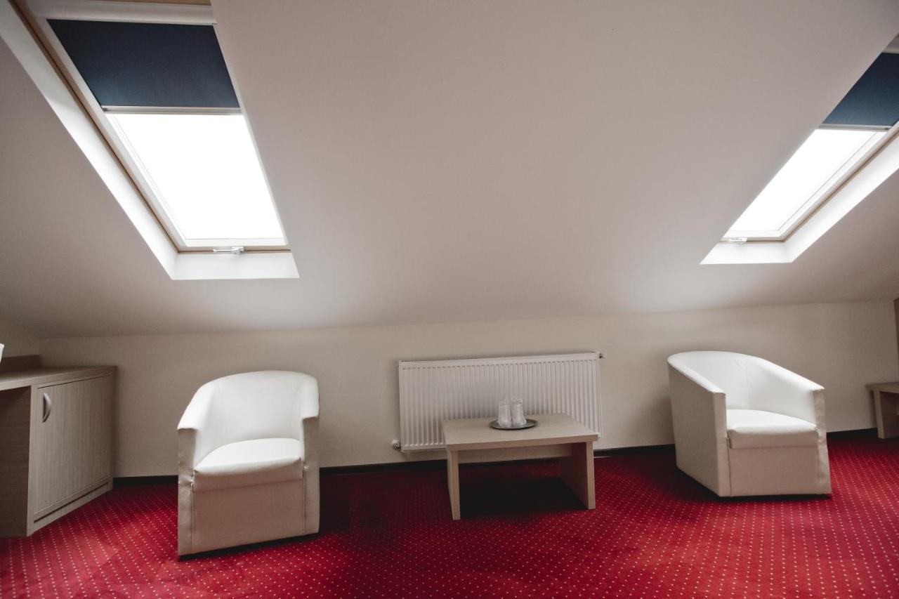 Hotel Evergreen アマラ エクステリア 写真