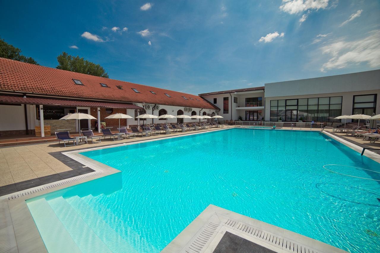 Hotel Evergreen アマラ エクステリア 写真